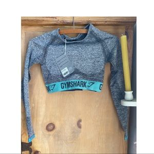 ⚠️SOLD on FB marketplace⚠️Gym shark flex crop top
